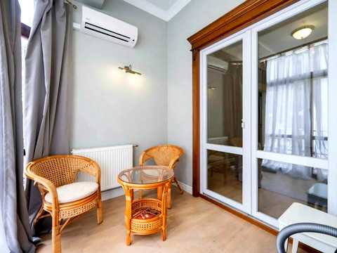 квартира за адресою Воздвиженська вул., 50