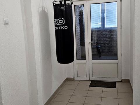 квартира за адресою Стадіонна вул., 6