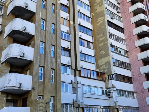 квартира за адресою Стадіонна вул., 6
