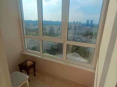 квартира за адресою Ованеса Туманяна вул., 3