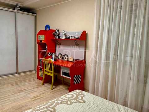 квартира по адресу Юрія Кондратюка ул., 5