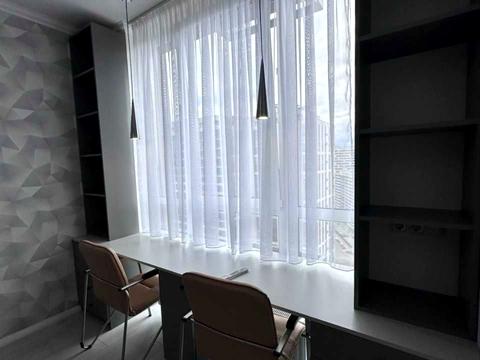 квартира по адресу Олександра Олеся ул., 10