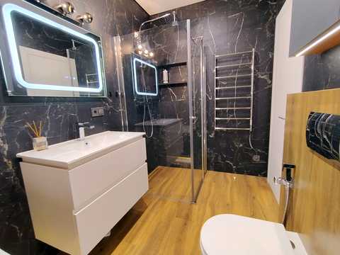 квартира за адресою Генерала Грекова вул., 2