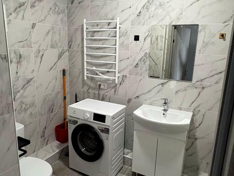 квартира за адресою Петра Дорошенка вул., 44