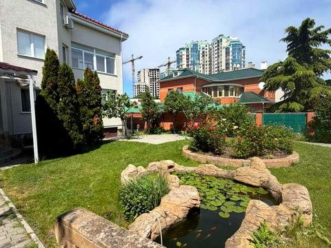 будинок за адресою Семена Яхненка вул. (Бабушкіна)