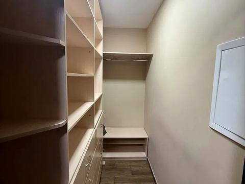 квартира за адресою Дніпро, Високовольтна вул., 14-М