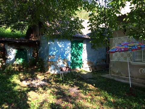 будинок за адресою Лугова