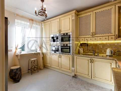будинок за адресою с. Романків, Лісова вул., 5