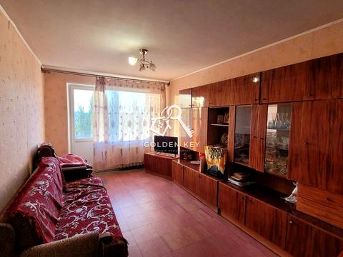 квартира за адресою Космонавтів вул., 21