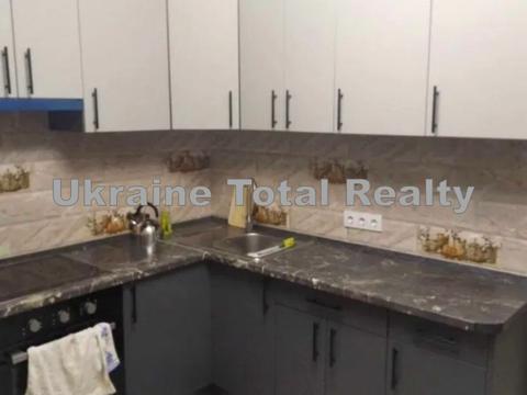 квартира за адресою Вишняківська вул., 2