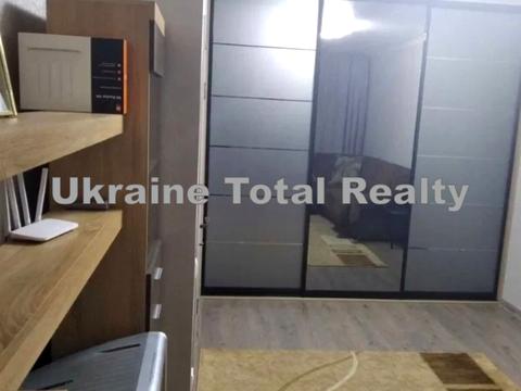 квартира за адресою Вишняківська вул., 2