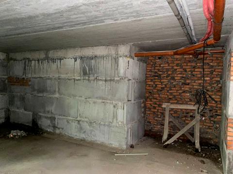 комерційна за адресою Білокур вул. (Курська), 1а