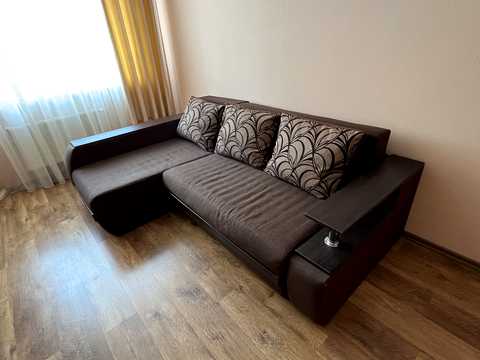 квартира за адресою Олени Пчілки вул., 3