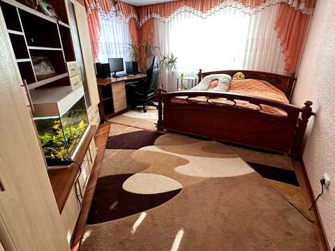 будинок за адресою Вишнева, 10