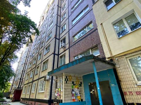 квартира за адресою житловий масив Тополя-3 вул., 12