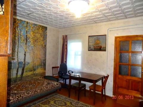 будинок за адресою смт. Високий, 8 марта
