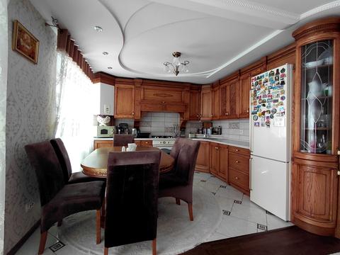 квартира за адресою Бандери С., 83В