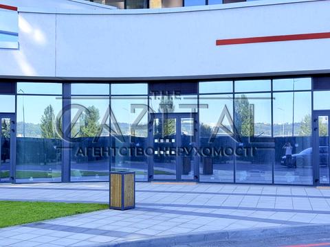 комерційна за адресою Дніпровська набережна вул., 15-К