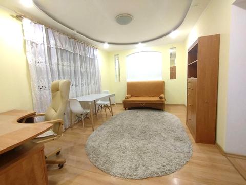 квартира за адресою Довженка вул., 75