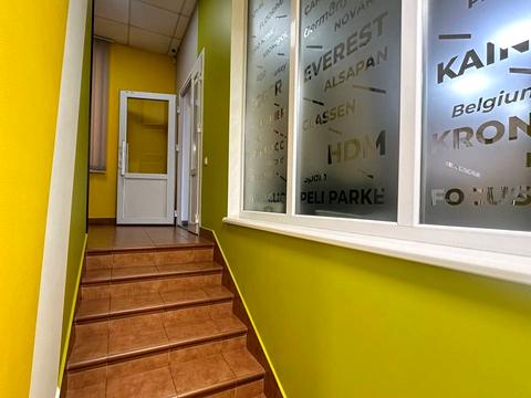 коммерческая по адресу Об'їзна, 12
