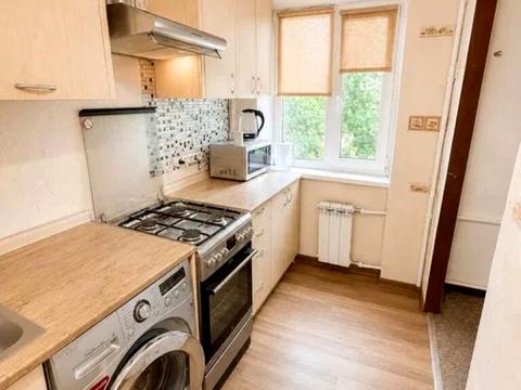 квартира за адресою Середньофонтанська вул., 32а