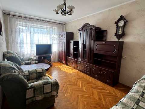 квартира за адресою Рівне, Кобзарська вул. (Пухова), 17
