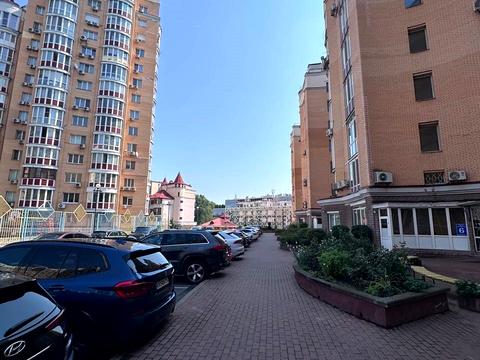 квартира по адресу Владимира Ивасюка просп. (Героїв Сталінграду), 6