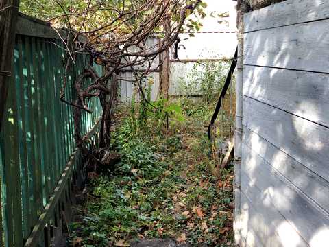 участок по адресу 124-та Садова ул., Б33
