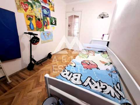 квартира за адресою Верховної Ради бульв., 22