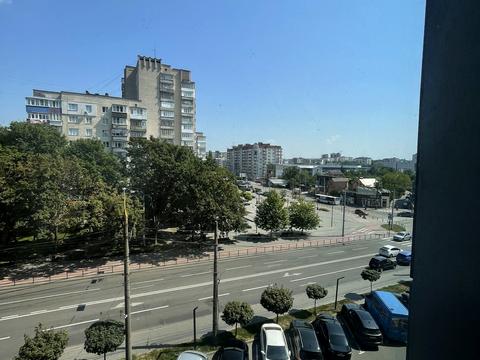 квартира за адресою Степана Бандери вул., 15