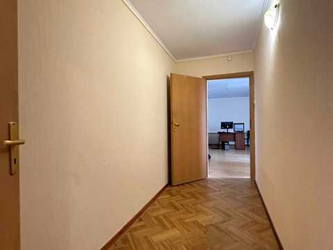 квартира за адресою Святошинська вул., 4