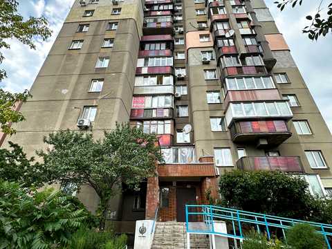 квартира за адресою Святошинська вул., 4