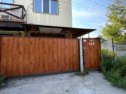 комерційна за адресою Білицька вул., 92