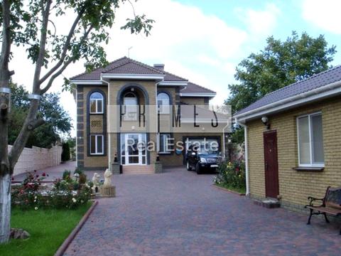 будинок за адресою с. Петропавлівська Борщагівка, Чкалова вул.