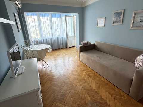 квартира по адресу Ивана Миколайчука ул. (Серафимовича), 3