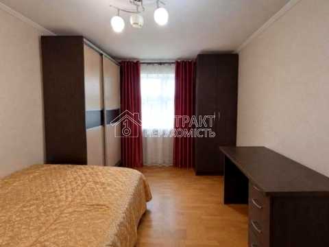 квартира за адресою Селянська вул., 18
