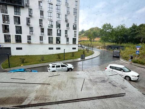 коммерческая по адресу Малоголосковская ул., (Будинок)