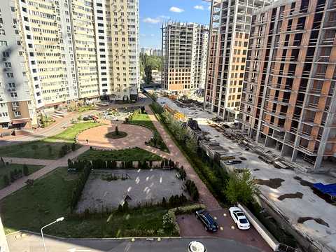 квартира за адресою Академіка Глушкова просп., 9-В