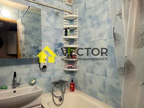 квартира за адресою Гната Хоткевича пров., 3