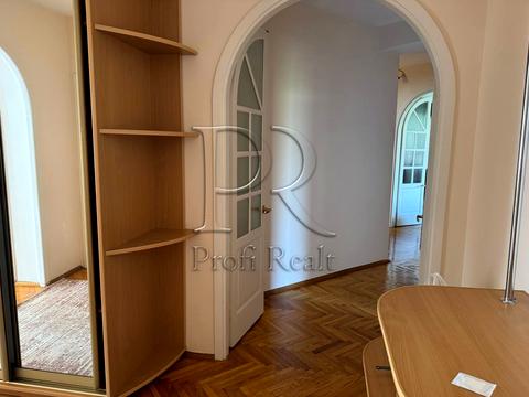 квартира за адресою Олександра Кониського вул., 52-58