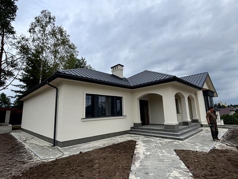 будинок за адресою Бічна Коновальця вул.