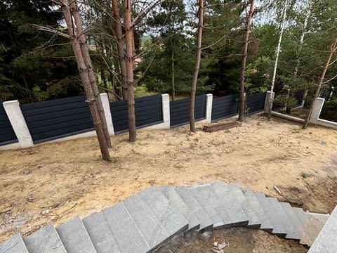 будинок за адресою Бічна Коновальця вул.