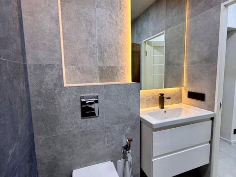 квартира за адресою Ковалевського узвіз, 7
