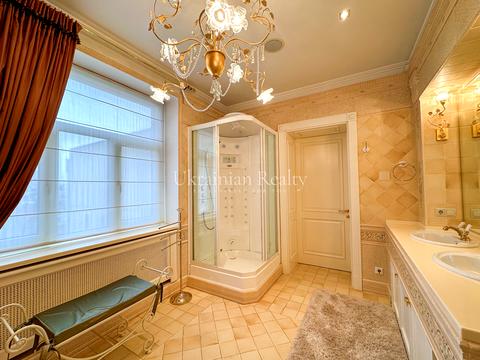 квартира за адресою Паторжинського вул., 14