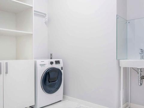 квартира по адресу Кловский спуск, 7a