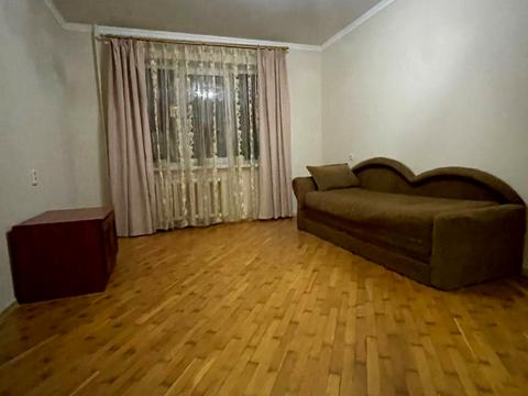 квартира за адресою Коломийська вул., 12