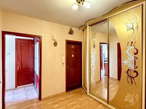 квартира за адресою Здолбунівська вул., 11-А