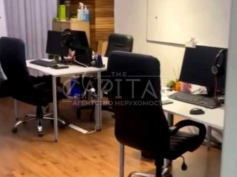 комерційна за адресою Лабораторний пров., 7