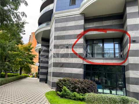 комерційна за адресою Лабораторний пров., 7