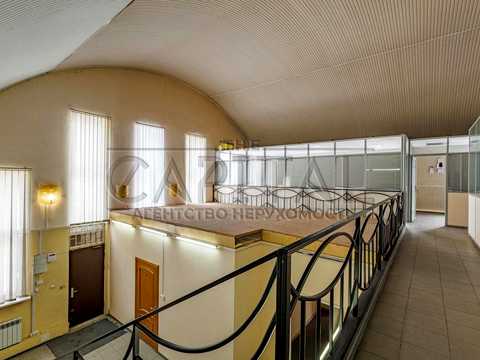 комерційна за адресою Сирецька вул., 27А